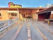 Casa com 5 dormitórios à venda, 249 m² por R$...