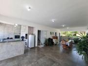 Casa com 5 dormitórios à venda, 274 m² por R$...