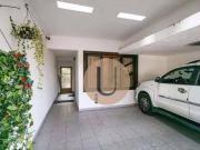 Casa com 5 dormitórios à venda, 300 m² por R$...