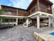 Casa com 5 dormitórios à venda, 300 m² por R$...