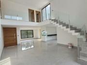 Casa com 5 dormitórios à venda, 300 m² por R$...