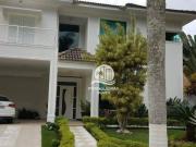 Casa com 5 dormitórios à venda, 300 m² por R$...