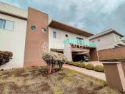 Casa com 5 dormitórios à venda, 302 m² por R$...