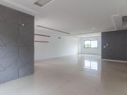 Casa com 5 dormitórios à venda, 316 m² por R$...