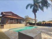 Casa com 5 dormitórios à venda, 318 m² por R$...