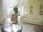 Casa com 5 dormitórios à venda, 320 m² por R$...