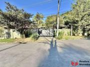 Casa com 5 Dormitórios à Venda, 321m² por R$1.789.990...