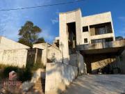 Casa com 5 dormitórios à venda, 330 m² por R$...