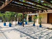 Casa com 5 dormitórios à venda, 350 m² por R$...