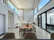 Casa com 5 dormitórios à venda, 350 m² por R$...