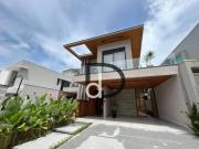 Casa com 5 dormitórios à venda, 355 m² por R$...