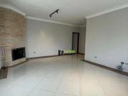 Casa com 5 dormitórios à venda, 360 m² por R$...