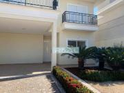 Casa com 5 dormitórios à venda, 360 m² por R$...