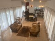 Casa com 5 dormitórios à venda, 366 m² Vila Maitinga...
