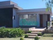 Casa com 5 dormitórios à venda, 368 m² por R$...