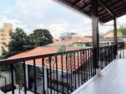 Casa com 5 dormitórios à venda, 370 m² por R$...