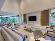 Casa com 5 dormitórios à venda, 370 m² por R$...