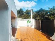 Casa com 5 dormitórios à venda, 372 m² por R$...