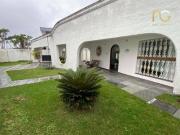 Casa com 5 dormitórios à venda, 372 m² por R$ 890.000,00...