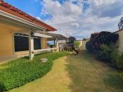 Casa com 5 dormitórios à venda, 380 m² por R$... Casa com 5 dormitórios à venda, 380 m² por R$...