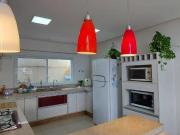 Casa com 5 dormitórios à venda, 380 m² por R$...