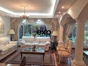 Casa com 5 dormitórios à venda, 380 m² por R$...