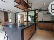 Casa com 5 dormitórios à venda, 389 m² por R$...