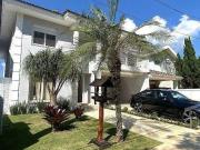 Casa com 5 dormitórios à venda, 395 m² por R$...