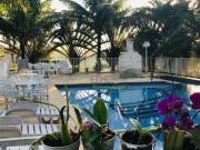 Casa com 5 dormitórios à venda, 400 m² por R$...