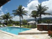 Casa com 5 dormitórios à venda, 400 m² por R$...