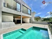 Casa com 5 dormitórios à venda, 411 m² por R$...