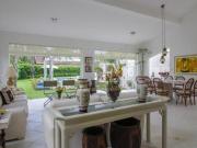 Casa com 5 dormitórios, 415 m² venda por R$ 2.300.000,00...