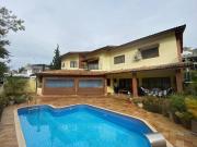 Casa com 5 dormitórios à venda, 418 m² por R$...