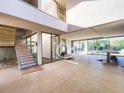 Casa com 5 dormitórios à venda, 418 m² por R$...