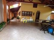 Casa com 5 dormitórios à venda, 420 m² por R$...