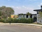 Casa com 5 dormitórios à venda, 420 m² por R$...