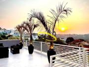 Casa com 5 dormitórios à venda, 428 m² por R$...