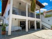 Casa com 5 dormitórios à venda, 432 m² por R$...