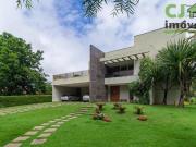 Casa com 5 dormitórios à venda, 443 m² por R$...