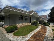 Casa com 5 dormitórios à venda, 448 m² por R$...