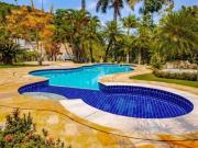 Casa com 5 dormitórios à venda, 450 m² por R$...