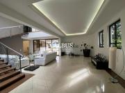 Casa com 5 dormitórios a venda 466m² por R$ 4.300.000,00... Casa com 5 dormitórios a venda 466m² por R$ 4.300.000,00...