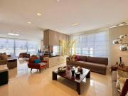 Casa com 5 dormitórios à venda, 500 m² por R$...