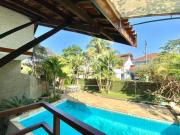 Casa com 5 dormitórios à venda, 520 m² por R$...