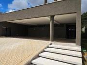 Casa com 5 dormitórios à venda, 529 m² por R$...