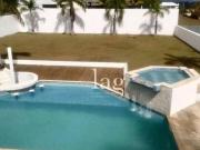 Casa com 5 dormitórios à venda, 530 m² por R$...