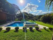 Casa com 5 dormitórios à venda, 550 m² por R$...