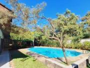 Casa com 5 dormitórios à venda, 565 m² por R$...