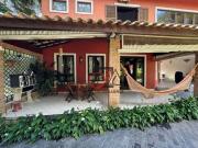 Casa com 5 dormitórios à venda, 589 m² por R$...