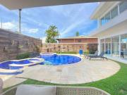 Casa com 5 dormitórios à venda, 600 m² por R$...